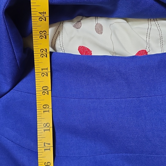 Jones of NY royal blue pants suit black lapels - Picture 11 of 14